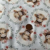 Svagt blått tyg med kor